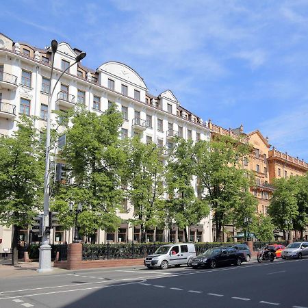 Apartment Internacionalnaya 13 Minsk Dış mekan fotoğraf