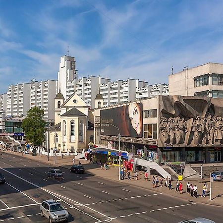 Apartment Internacionalnaya 13 Minsk Dış mekan fotoğraf