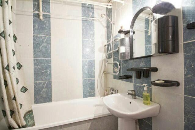 Apartment Internacionalnaya 13 Minsk Dış mekan fotoğraf